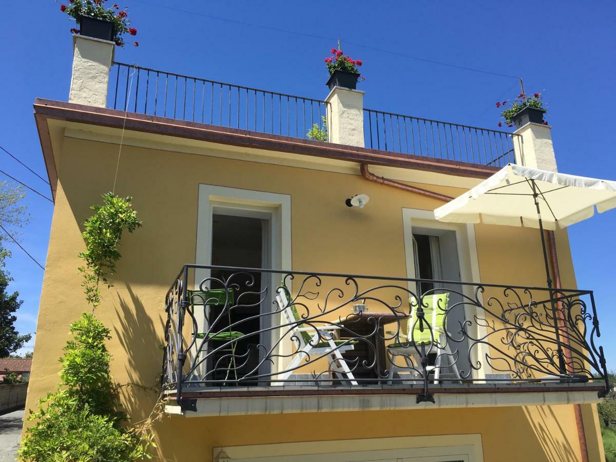 Casa Caroline Appartement Ovada Buitenkant foto