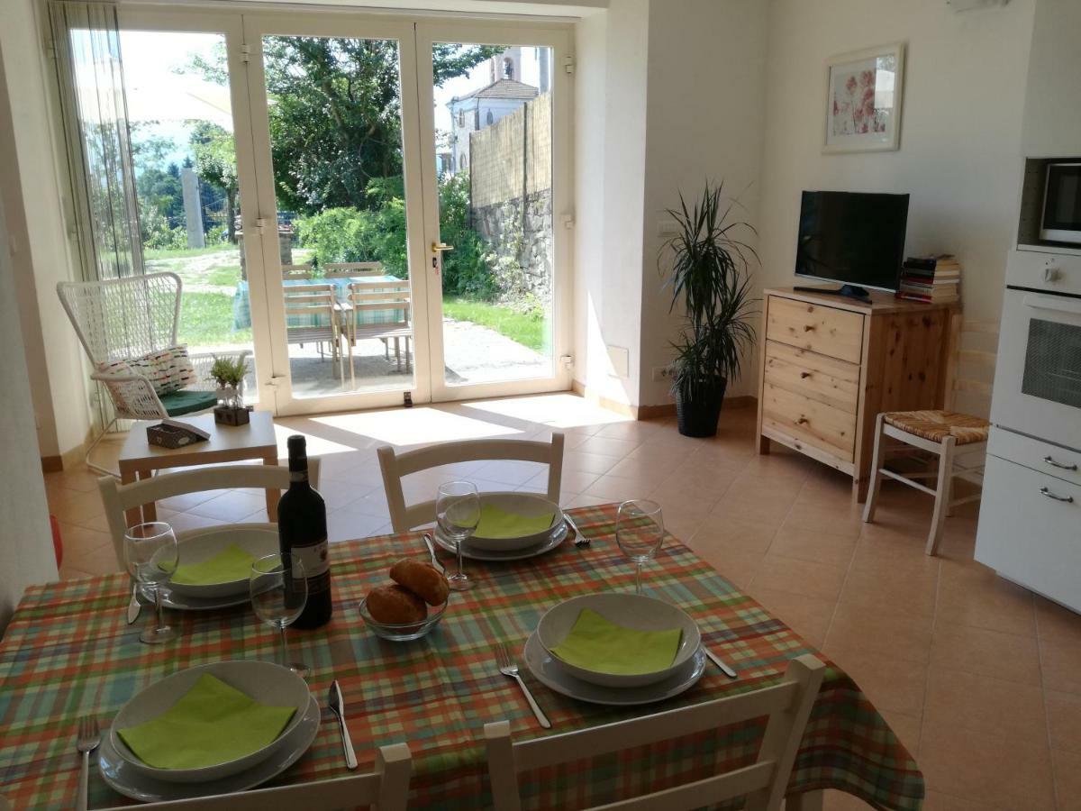 Casa Caroline Appartement Ovada Buitenkant foto